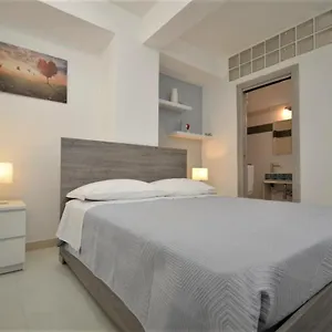 Madagi Beachfront Pozzallo